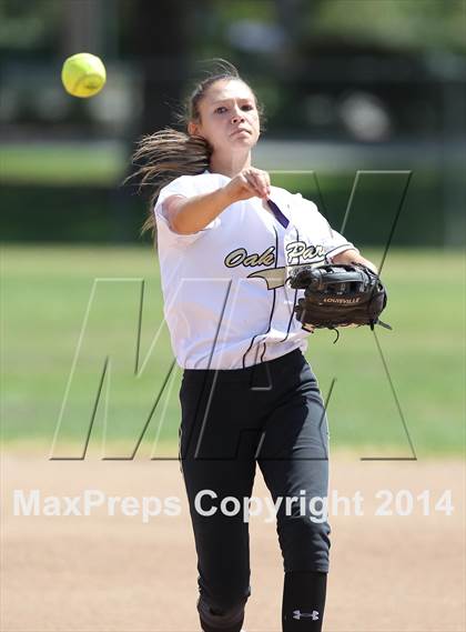 Thumbnail 2 in Oak Park @ Simi Valley (CIF SS Playoffs) photogallery.