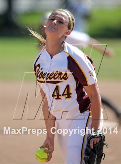 Thumbnail 2 in Oak Park @ Simi Valley (CIF SS Playoffs) photogallery.