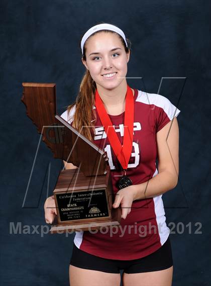 Thumbnail 1 in Sacred Heart Prep (CIF State D4 Awards) photogallery.