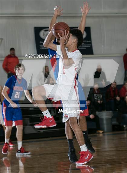 Thumbnail 1 in Medina vs. St. Francis (Ad-Pro Challenge) photogallery.