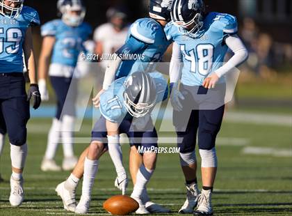 Thumbnail 2 in Johnston City @ Mater Dei (IHSA 2A Second Round Playoff) photogallery.