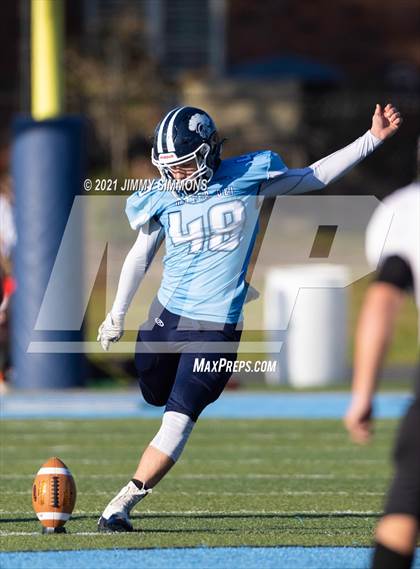 Thumbnail 2 in Johnston City @ Mater Dei (IHSA 2A Second Round Playoff) photogallery.