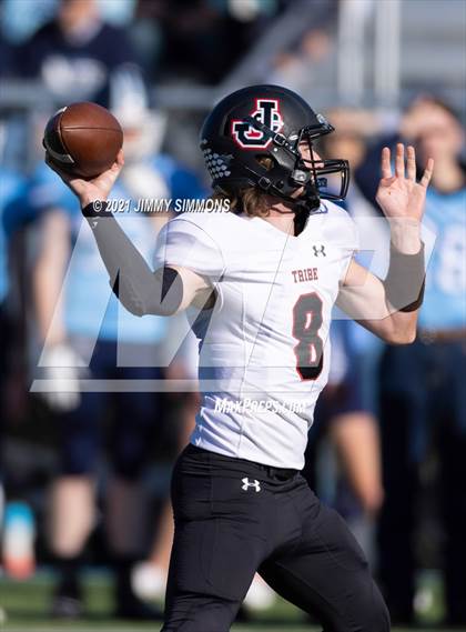 Thumbnail 3 in Johnston City @ Mater Dei (IHSA 2A Second Round Playoff) photogallery.
