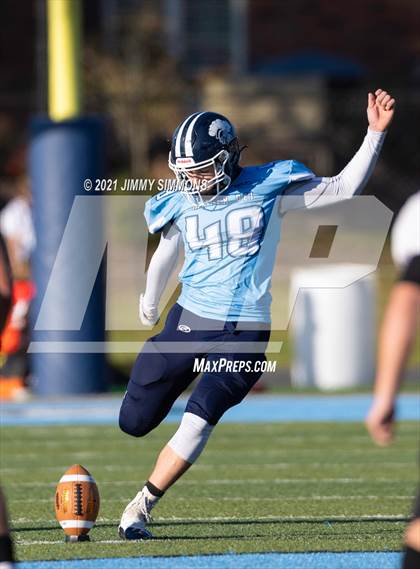 Thumbnail 3 in Johnston City @ Mater Dei (IHSA 2A Second Round Playoff) photogallery.