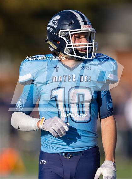 Thumbnail 3 in Johnston City @ Mater Dei (IHSA 2A Second Round Playoff) photogallery.