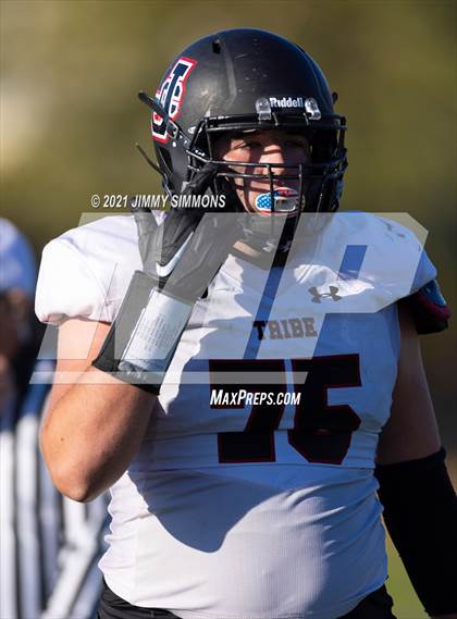 Thumbnail 3 in Johnston City @ Mater Dei (IHSA 2A Second Round Playoff) photogallery.