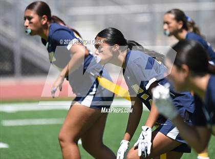 Thumbnail 3 in Millikan @ Warren photogallery.