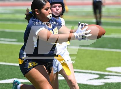 Thumbnail 1 in Millikan @ Warren photogallery.