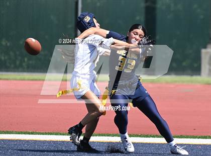Thumbnail 3 in Millikan @ Warren photogallery.