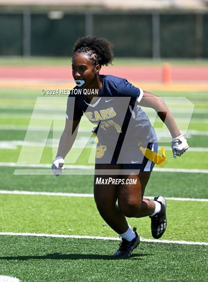 Thumbnail 3 in Millikan @ Warren photogallery.