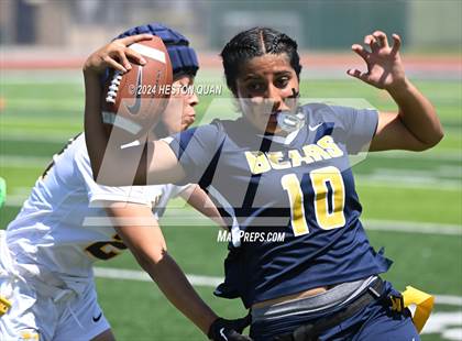 Thumbnail 3 in Millikan @ Warren photogallery.