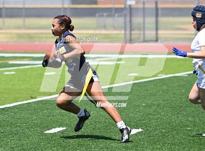 Thumbnail 3 in Millikan @ Warren photogallery.