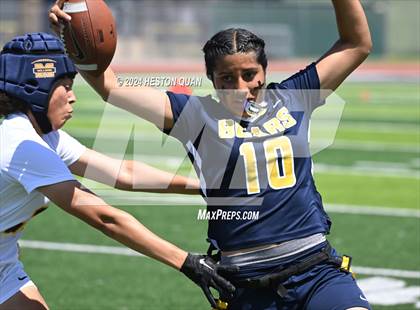Thumbnail 2 in Millikan @ Warren photogallery.