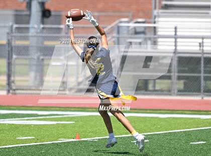Thumbnail 3 in Millikan @ Warren photogallery.