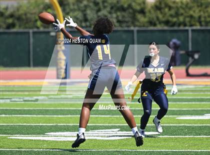 Thumbnail 3 in Millikan @ Warren photogallery.