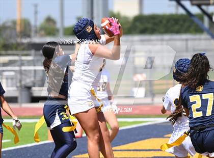 Thumbnail 1 in Millikan @ Warren photogallery.