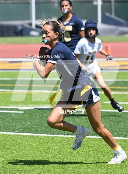 Thumbnail 3 in Millikan @ Warren photogallery.