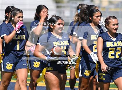 Thumbnail 3 in Millikan @ Warren photogallery.
