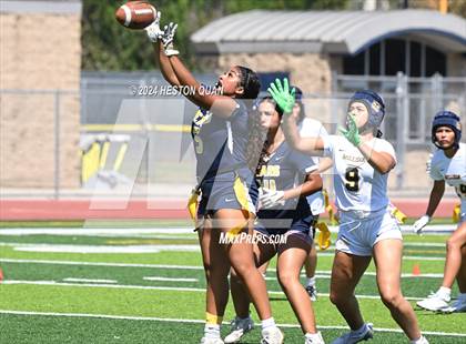Thumbnail 2 in Millikan @ Warren photogallery.