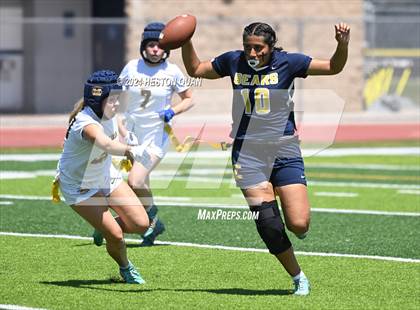 Thumbnail 2 in Millikan @ Warren photogallery.