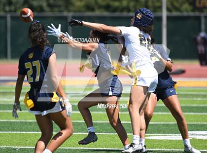 Thumbnail 1 in Millikan @ Warren photogallery.