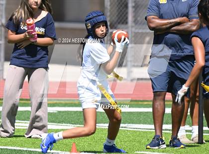 Thumbnail 3 in Millikan @ Warren photogallery.