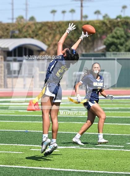 Thumbnail 2 in Millikan @ Warren photogallery.