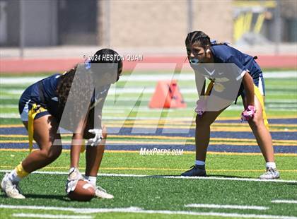 Thumbnail 2 in Millikan @ Warren photogallery.
