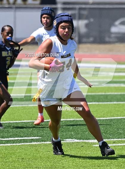 Thumbnail 2 in Millikan @ Warren photogallery.