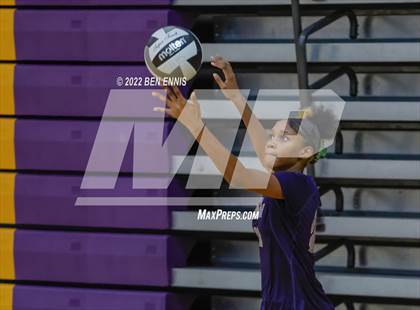 Thumbnail 2 in Spalding vs Luella (4A Area 4 Tournament) photogallery.