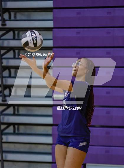 Thumbnail 3 in Spalding vs Luella (4A Area 4 Tournament) photogallery.