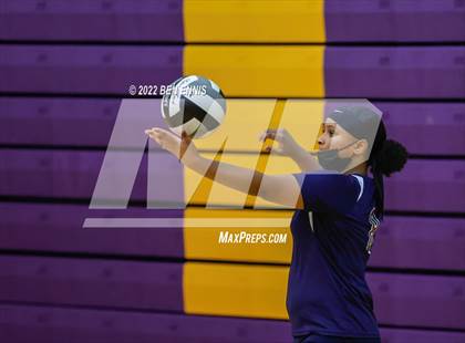 Thumbnail 1 in Spalding vs Luella (4A Area 4 Tournament) photogallery.