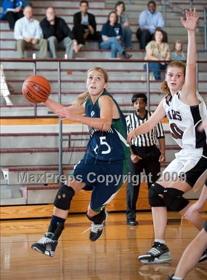 Thumbnail 2 in Cinco Ranch vs. College Park  (McDonalds Texas Invitational) photogallery.