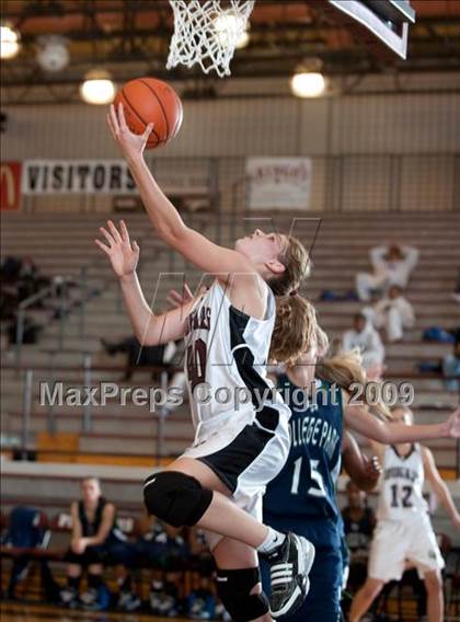 Thumbnail 1 in Cinco Ranch vs. College Park  (McDonalds Texas Invitational) photogallery.
