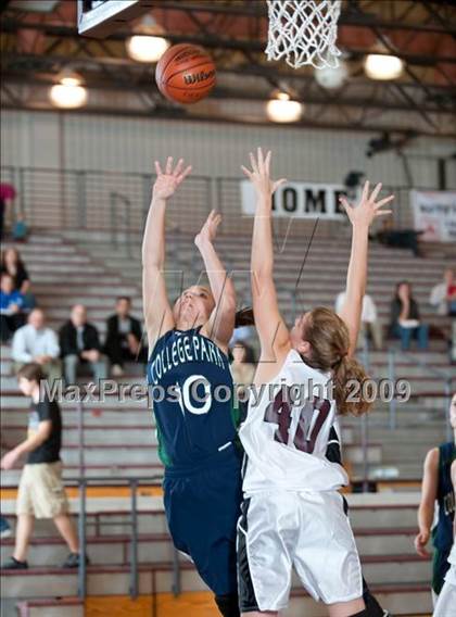 Thumbnail 2 in Cinco Ranch vs. College Park  (McDonalds Texas Invitational) photogallery.