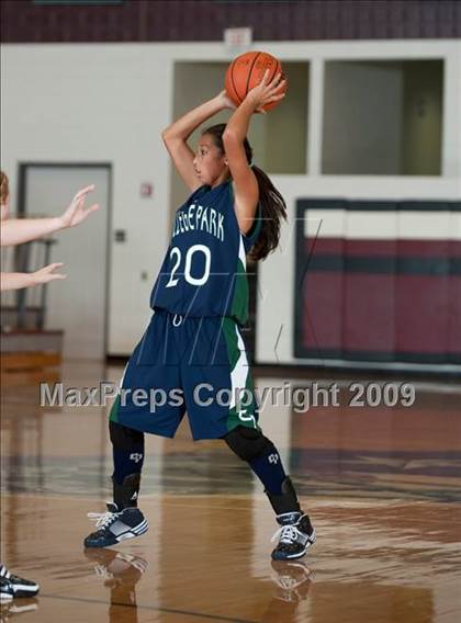 Thumbnail 3 in Cinco Ranch vs. College Park  (McDonalds Texas Invitational) photogallery.