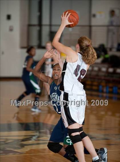 Thumbnail 3 in Cinco Ranch vs. College Park  (McDonalds Texas Invitational) photogallery.