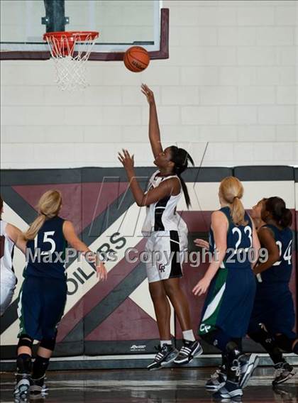 Thumbnail 2 in Cinco Ranch vs. College Park  (McDonalds Texas Invitational) photogallery.