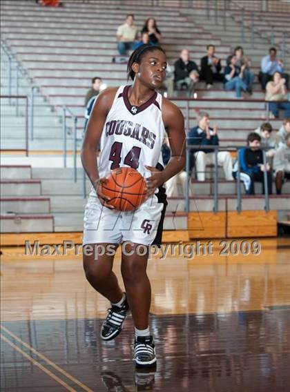 Thumbnail 2 in Cinco Ranch vs. College Park  (McDonalds Texas Invitational) photogallery.