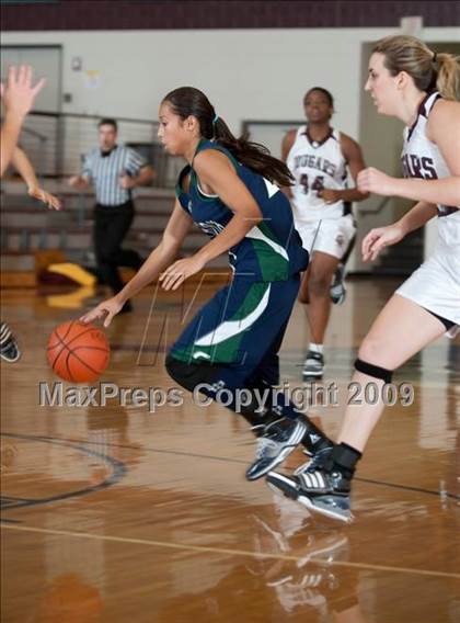 Thumbnail 3 in Cinco Ranch vs. College Park  (McDonalds Texas Invitational) photogallery.