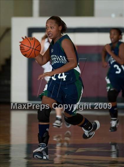 Thumbnail 2 in Cinco Ranch vs. College Park  (McDonalds Texas Invitational) photogallery.