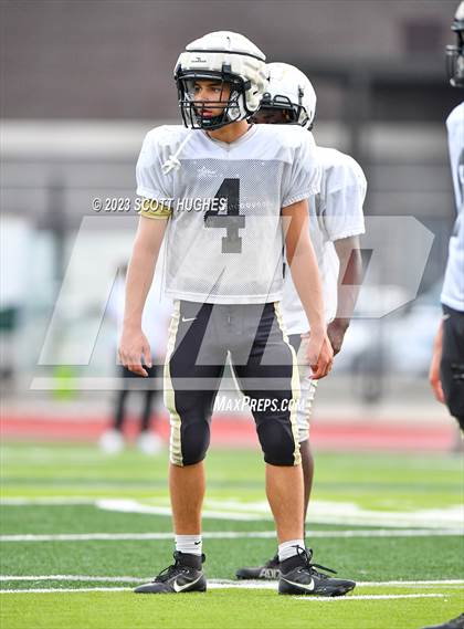 Thumbnail 2 in Springfield @ Green Hill (Scrimmage) photogallery.