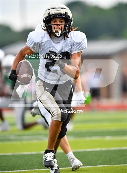 Thumbnail 3 in Springfield @ Green Hill (Scrimmage) photogallery.