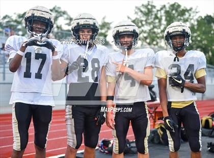 Thumbnail 3 in Springfield @ Green Hill (Scrimmage) photogallery.