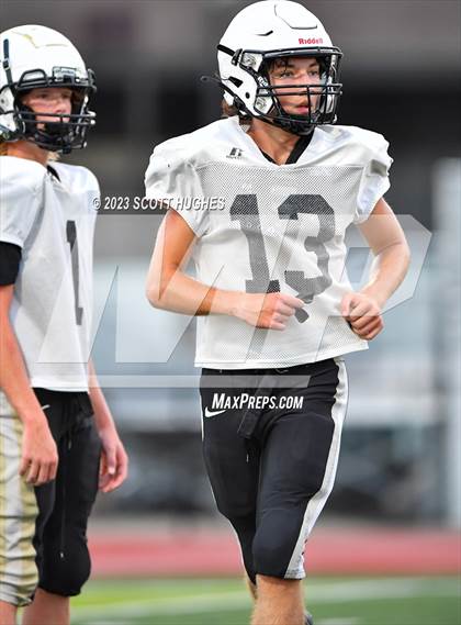 Thumbnail 3 in Springfield @ Green Hill (Scrimmage) photogallery.
