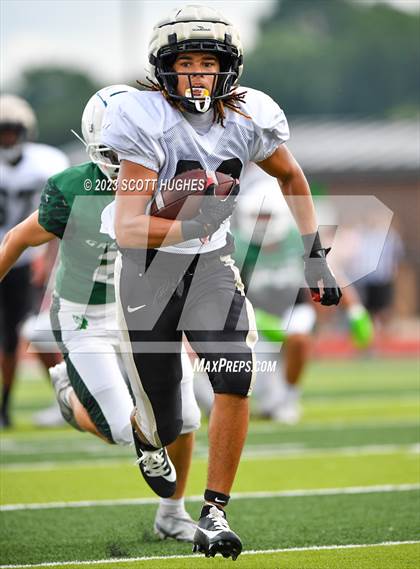 Thumbnail 3 in Springfield @ Green Hill (Scrimmage) photogallery.