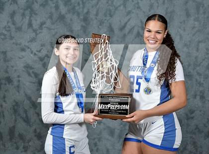 Thumbnail 1 in Caruthers (CIF State D2 Awards) photogallery.
