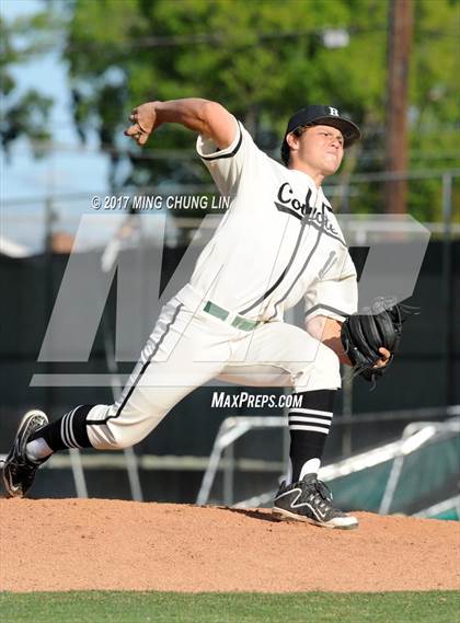 Thumbnail 2 in Fullerton @ Buena Park photogallery.
