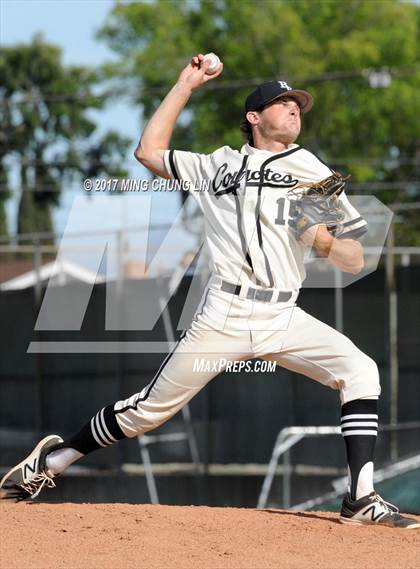 Thumbnail 3 in Fullerton @ Buena Park photogallery.