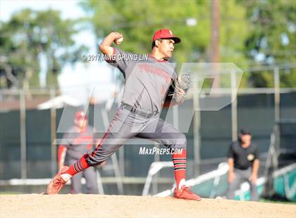 Thumbnail 3 in Fullerton @ Buena Park photogallery.